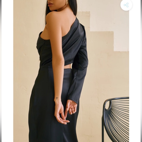NWT black satin evening dress - Picture 9 of 10